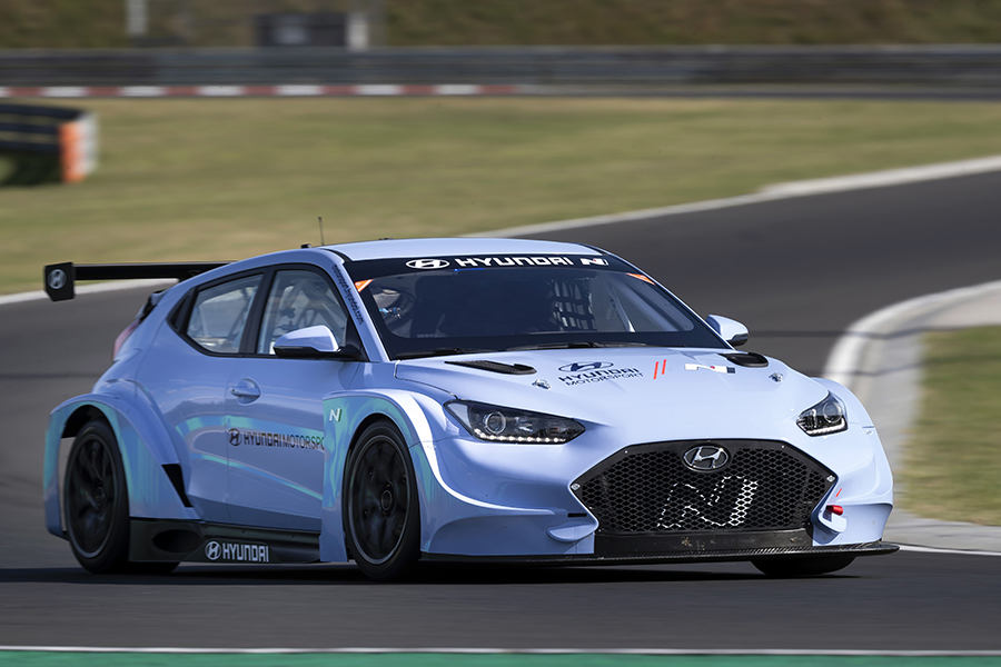 The Hyundai Veloster N ETCR tested in Hungary